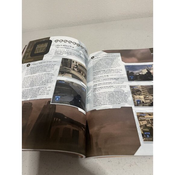 Halo 2 The Official Prima Strategy Guide Paperback - Microsoft Xbox - Picture 4 of 7